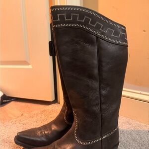 Ariat Aztec Sahara Black Leather Boots with Contrast Stitching size 11